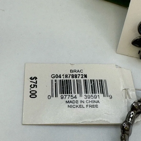 In original packaging GIVENCHY bracelet and earrings set - Picture 3 of 8